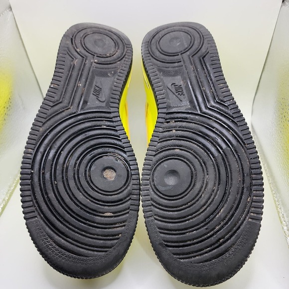 Nike 6.5 Youth Air Force 1 AF1 VOLT Neon Yellow LV8 Sneakers Shoes AO2288-700 - Picture 14 of 14